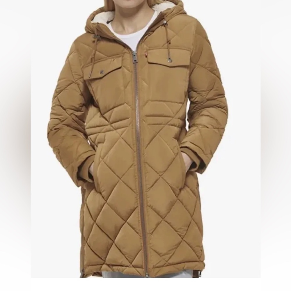 Levi's Women's Soft Sherpa Lined Diamond Quilted Long Parka Jacket Tan NWT